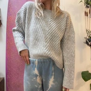 NWOT Topshop Womens Heather Grey crewneck sweater